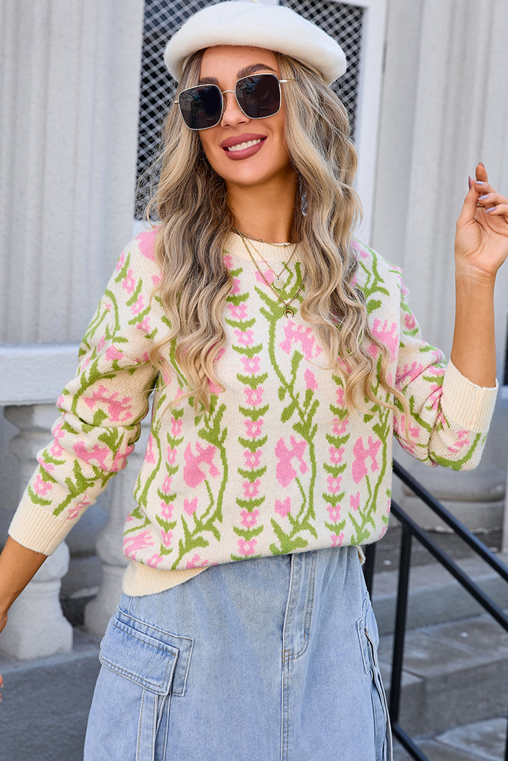 Chic Floral Sweater for Women – Round Neck, Long Sleeve, Casual Knitwear